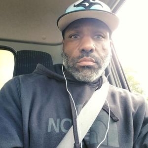 Meet your Posher, Lionel